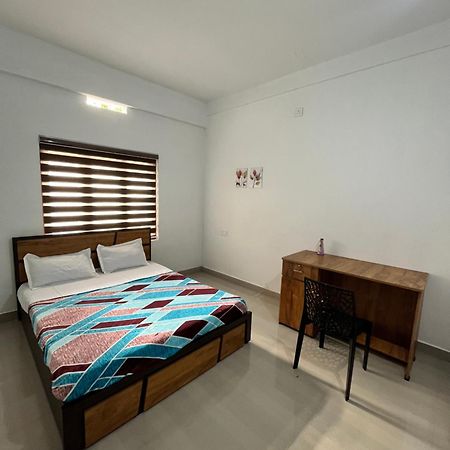 Wayanad Biriyomz Residency, Kalpatta, Low Cost Rooms And Deluxe Apartment ภายนอก รูปภาพ